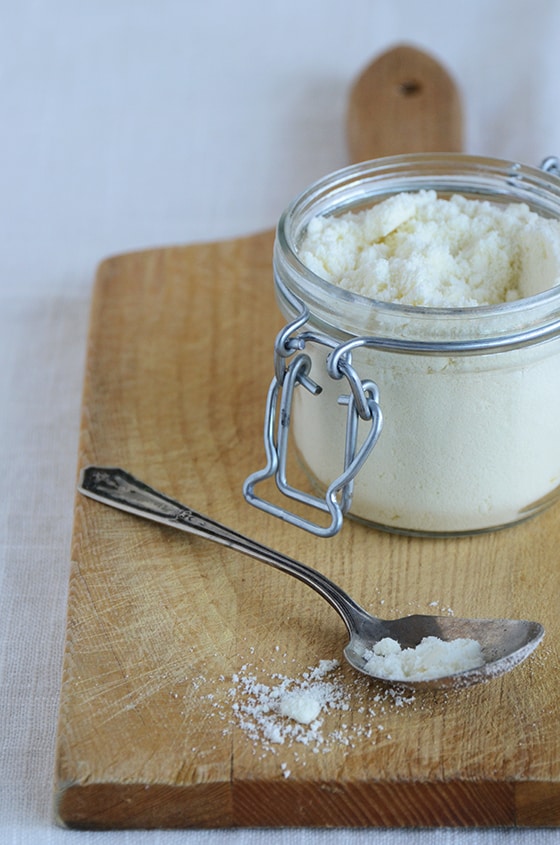 Homemade Vanilla Powdered Coffee Creamer