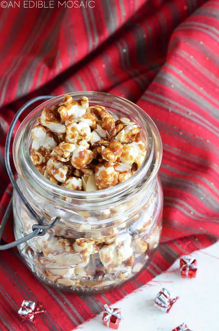 homemade gingerbread popcorn