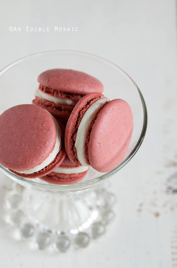 Red Velvet Macarons 2