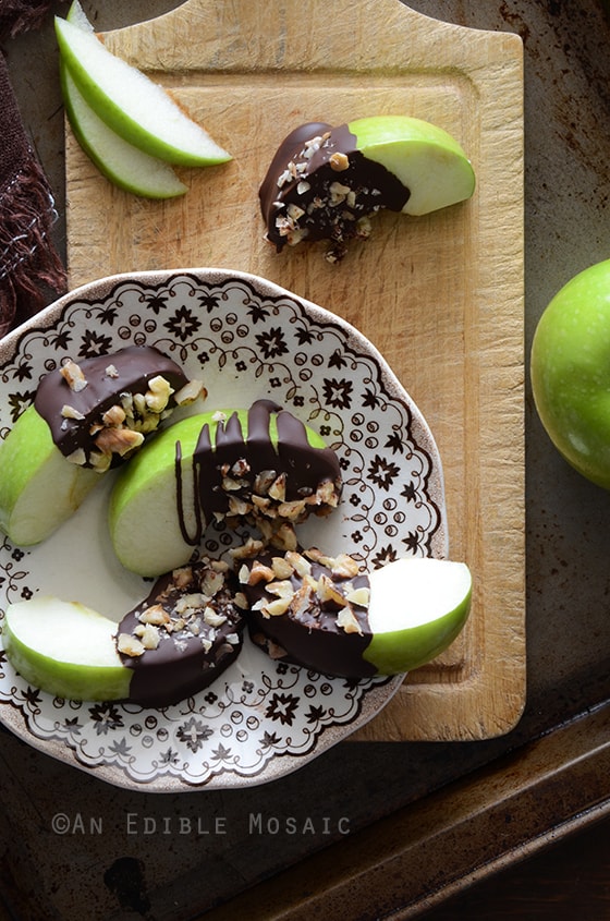 Healthy Candy Apple Wedges {Paleo} 3