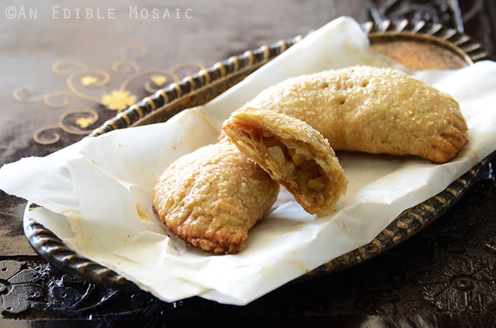 Vanilla-Cardamom Pear Hand Pies 3