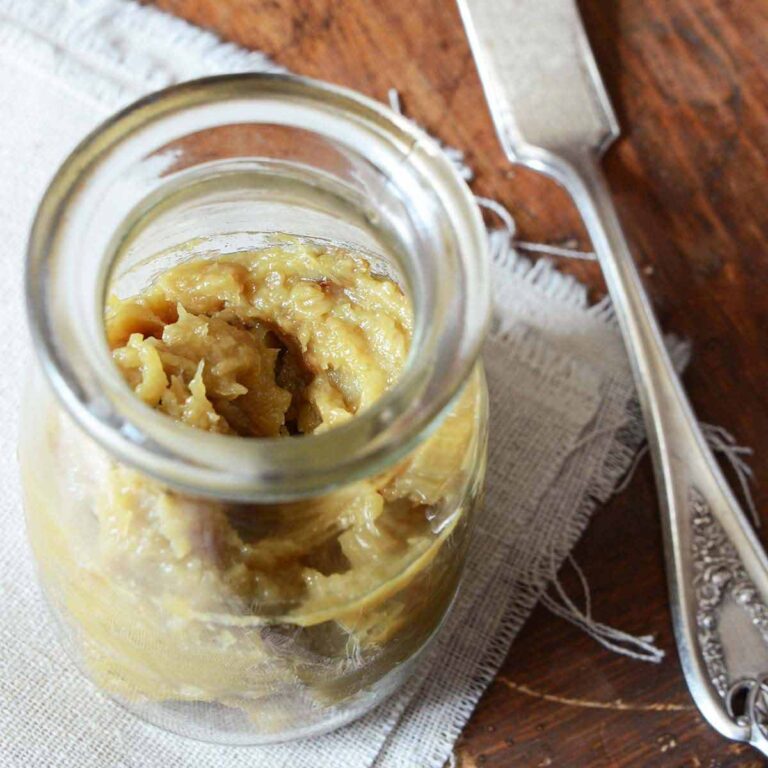 roasted garlic spread featured image