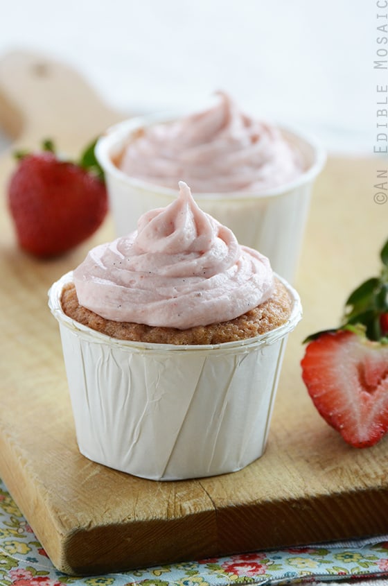 Fresh Strawberry Cupcakes with Fresh Strawberry Frosting