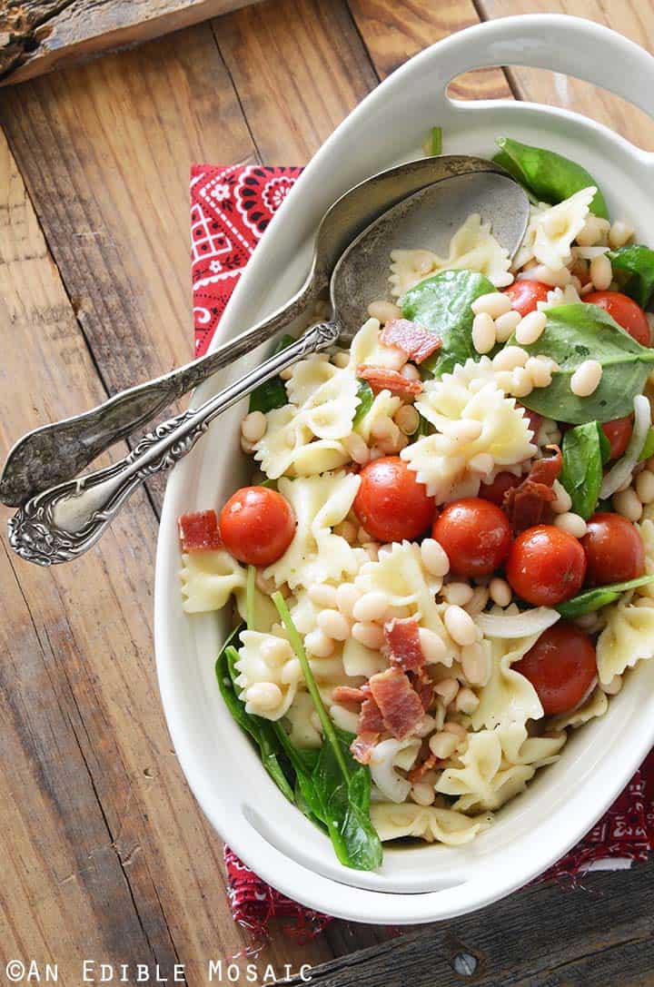 Healthy BLT Pasta Salad