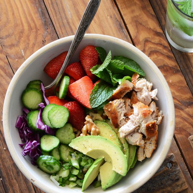 paleo chicken salad featured image