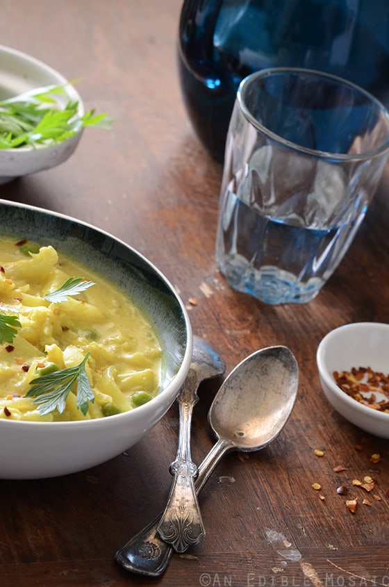 Green Pea, Baby Potato, and Cauliflower Curry 2