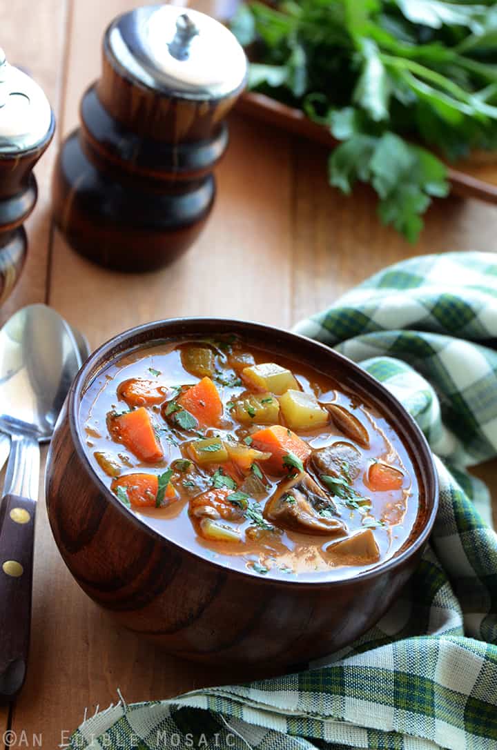 Hearty Garlic and Herb Mushroom Stew 2