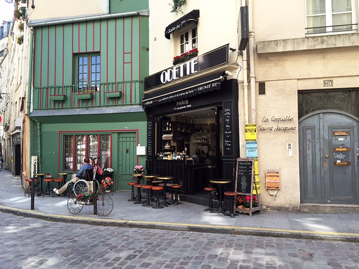 Cute Cafe in Paris