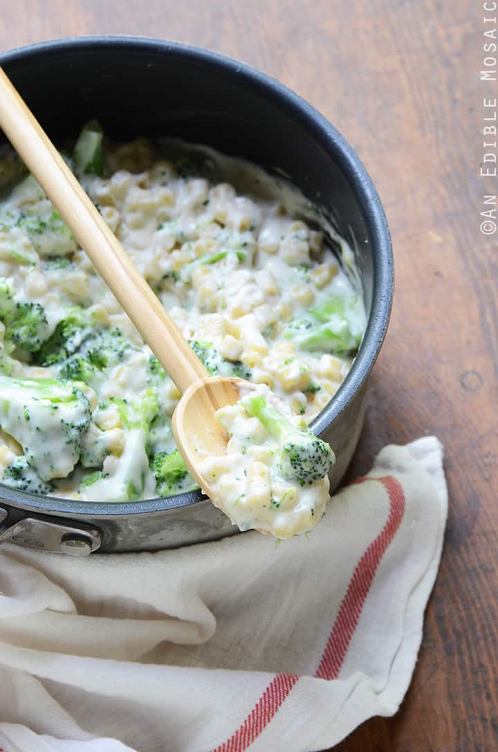 Stovetop White Cheese Macaroni and Cheese with Broccoli 1