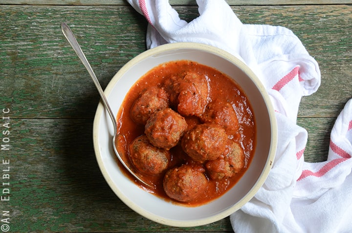 Italian-Style Beef Meatballs Simmered in Tomato Sauce {Gluten Free} 3