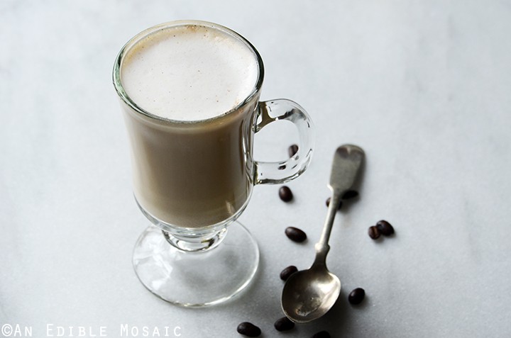 Easy Homemade Vanilla Almond Lattes 4