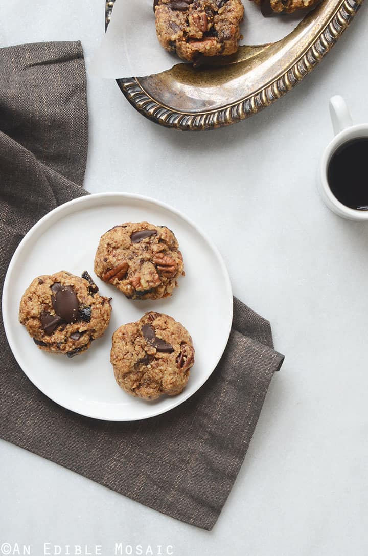 Healthy Fig and Pecan Breakfast Cookies {Gluten-Free}