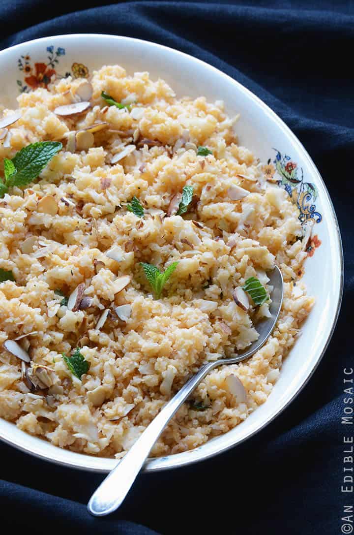 Smoky Roasted Garlic Cauliflower “Rice” with Toasted Almonds {Paleo} 3