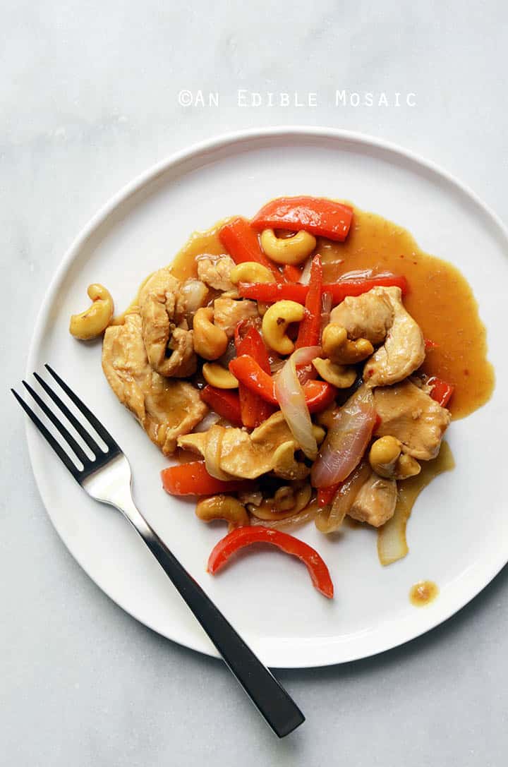 30-Minute Thai-Inspired Cashew Chicken Skillet Supper {Paleo}