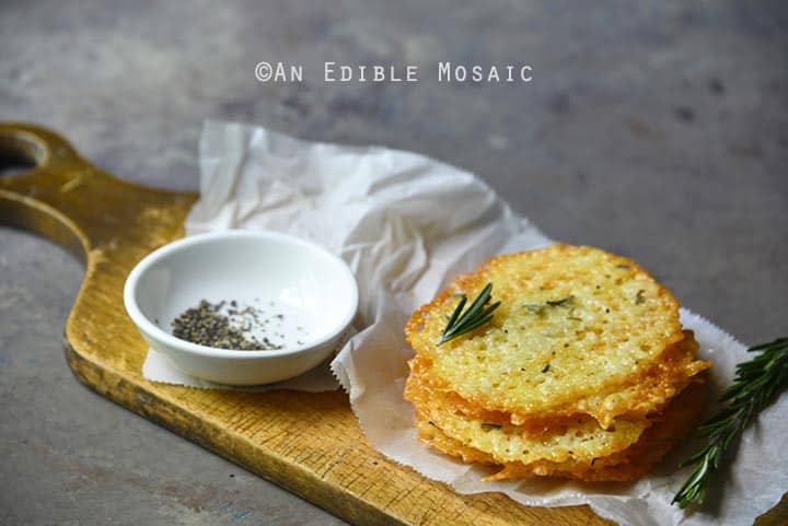 low-carb-white-cheddar-rosemary-crisps-3