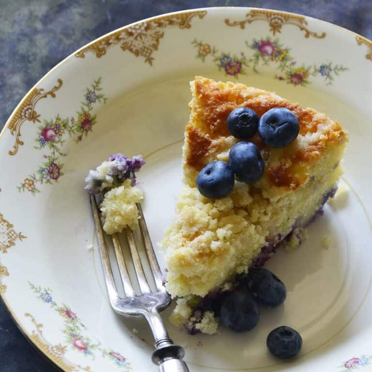 blueberry coffee cake featured image