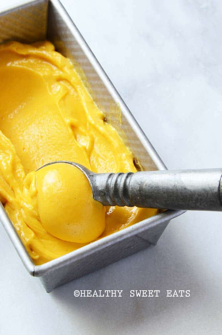 Easy No-Churn Mango Lassi Frozen Yogurt