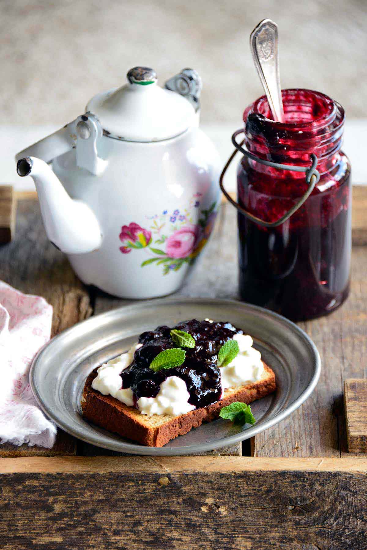 cottage cheese toast topped with sugar free homemade blueberry jam
