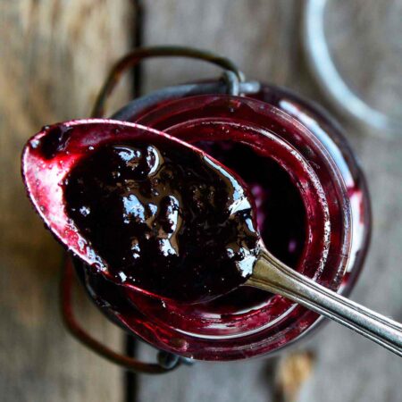 sugar free blueberry jam recipe without pectin featured image