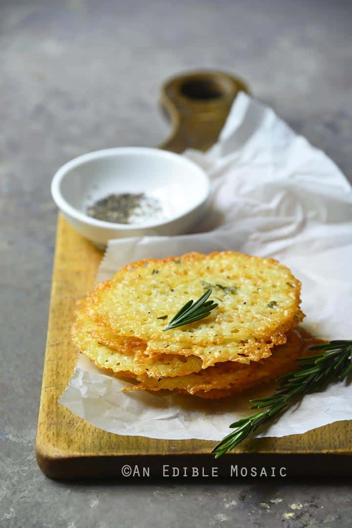 Low Carb White Cheddar Cheese Crisps with Rosemary and Black Pepper