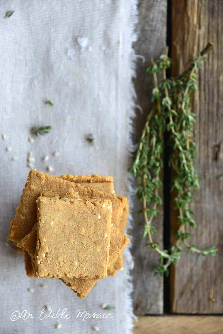 Low Carb Butter Crackers with Fresh Thyme