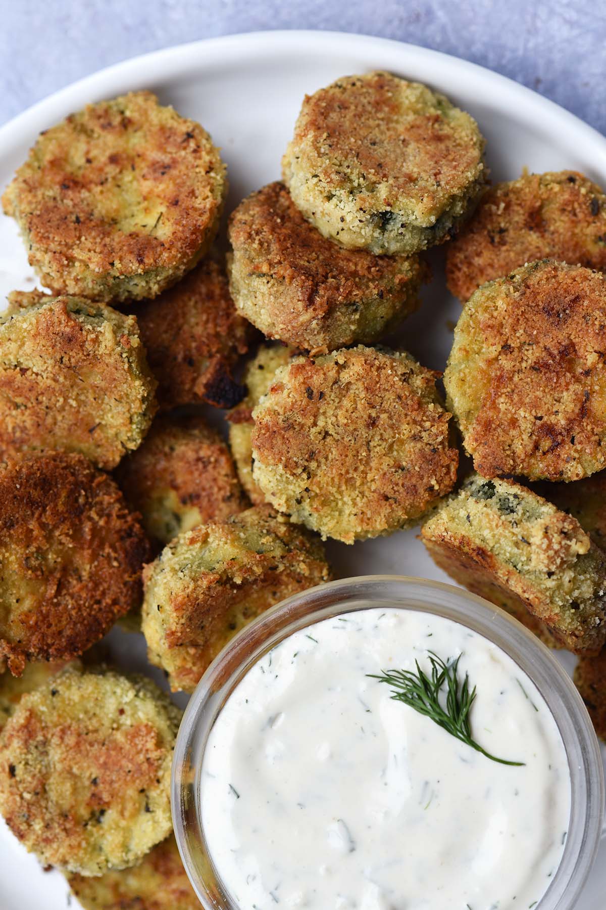 easy crispy oven baked zucchini chips