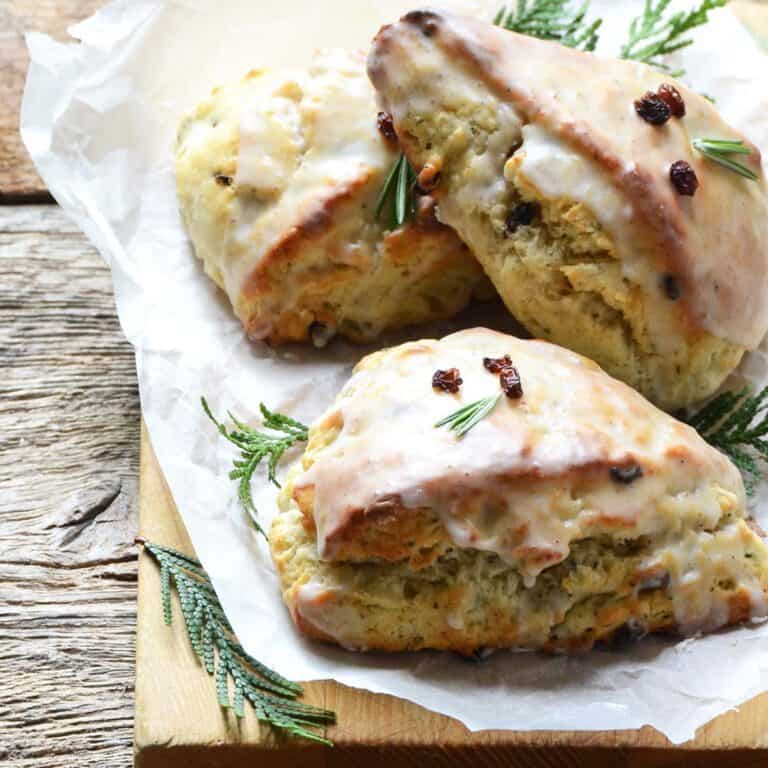 christmas morning scones recipe featured image