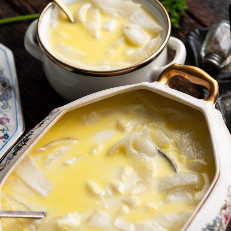 creamed onions recipe featured image