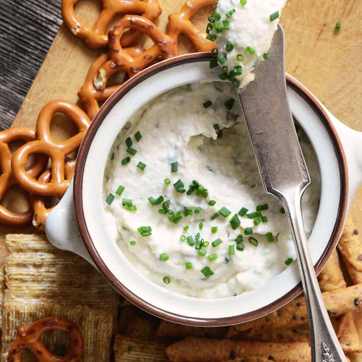 healthy cottage cheese dip recipe featured image