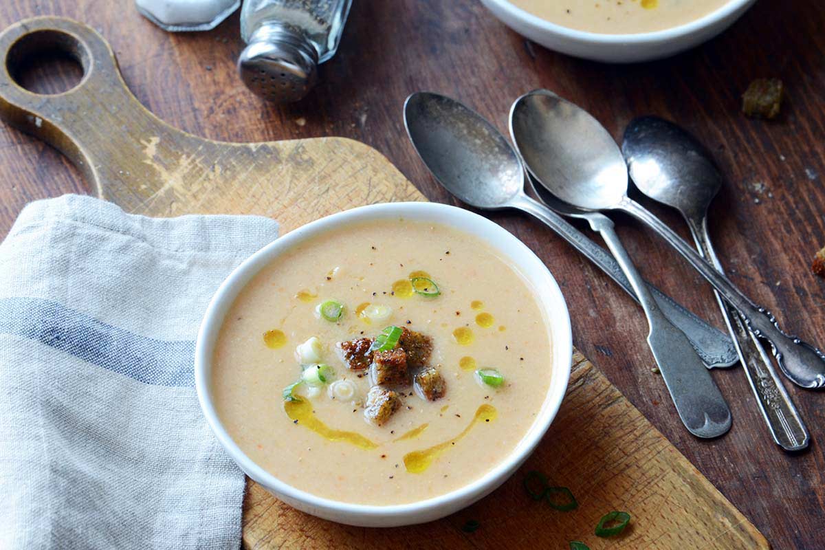gouda cheese soup with beer and cauliflower