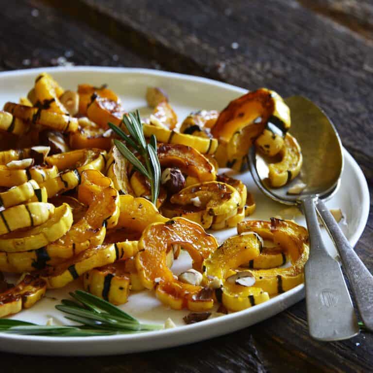 roasted delicata squash recipe featured image
