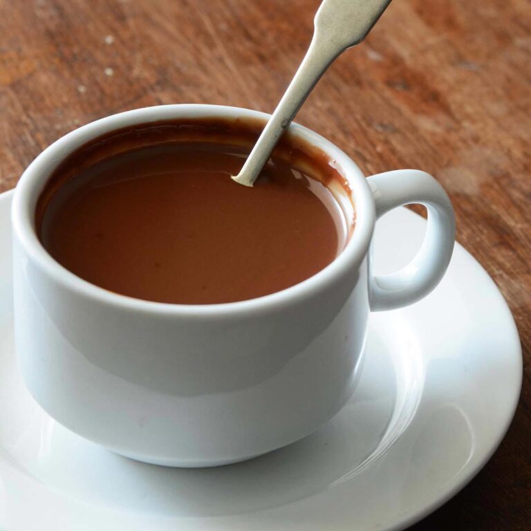 le chocolat chaud aka French hot chocolate featured image