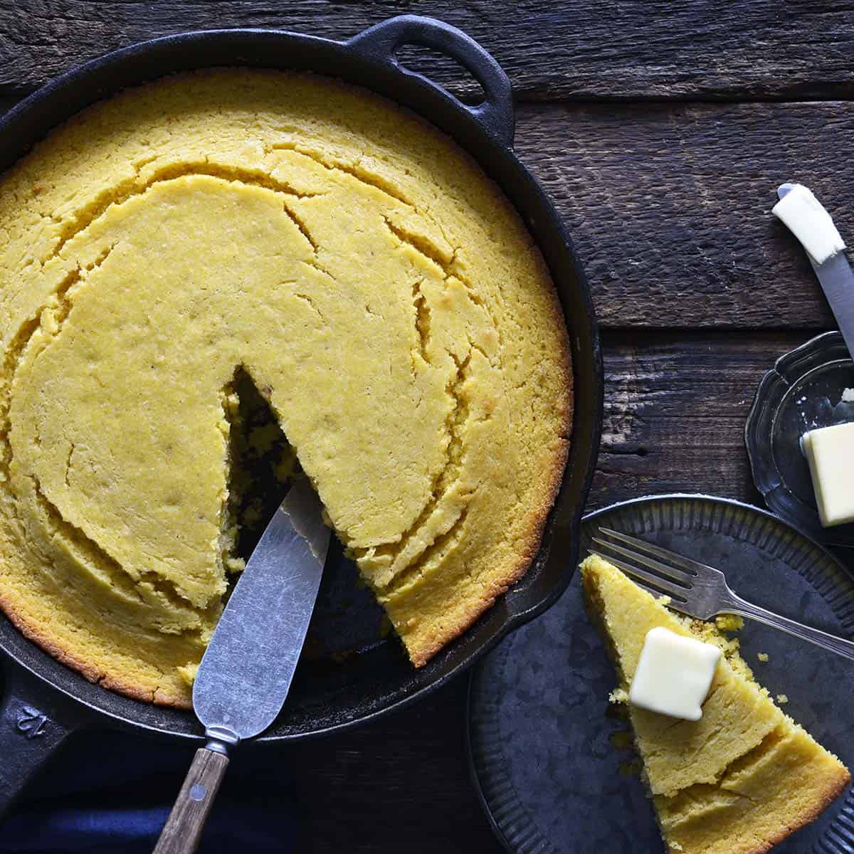 Easy Cornbread in the Cast-Iron Skillet - Where Is My Spoon