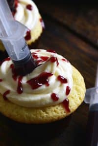 easy bloody halloween cupcakes recipe featured image