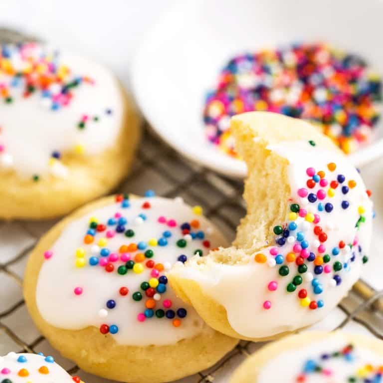 italian ricotta cookies featured image