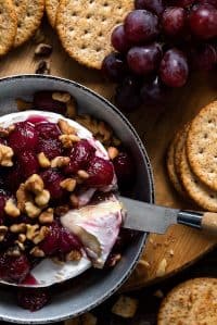 baked brie featured image