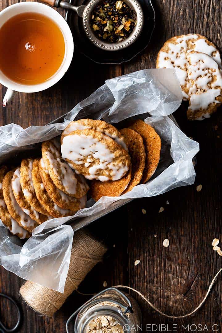 the best iced oatmeal cookies