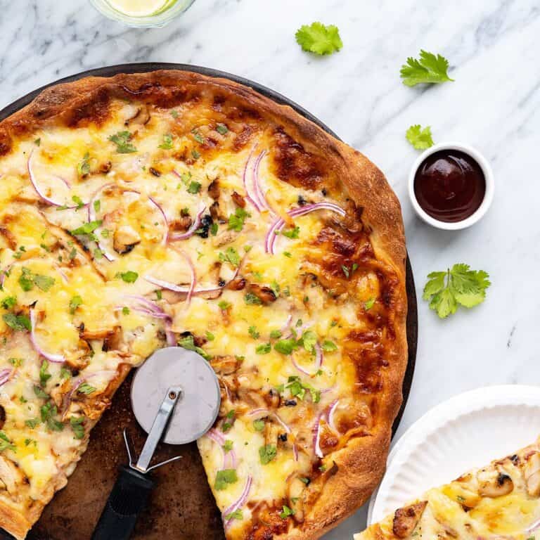 bbq chicken pizza featured image