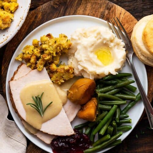 easy thanksgiving dinner menu featured image