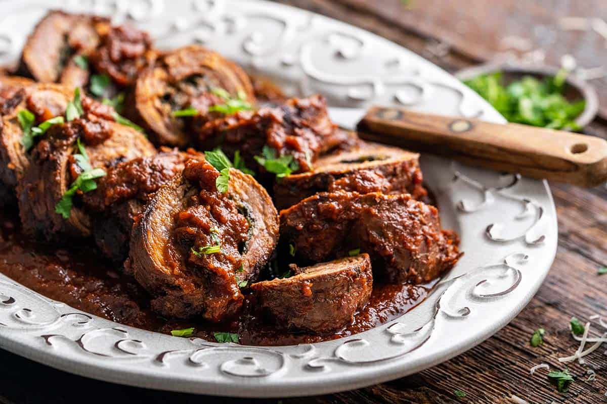 braciole recipe with spinach on platter