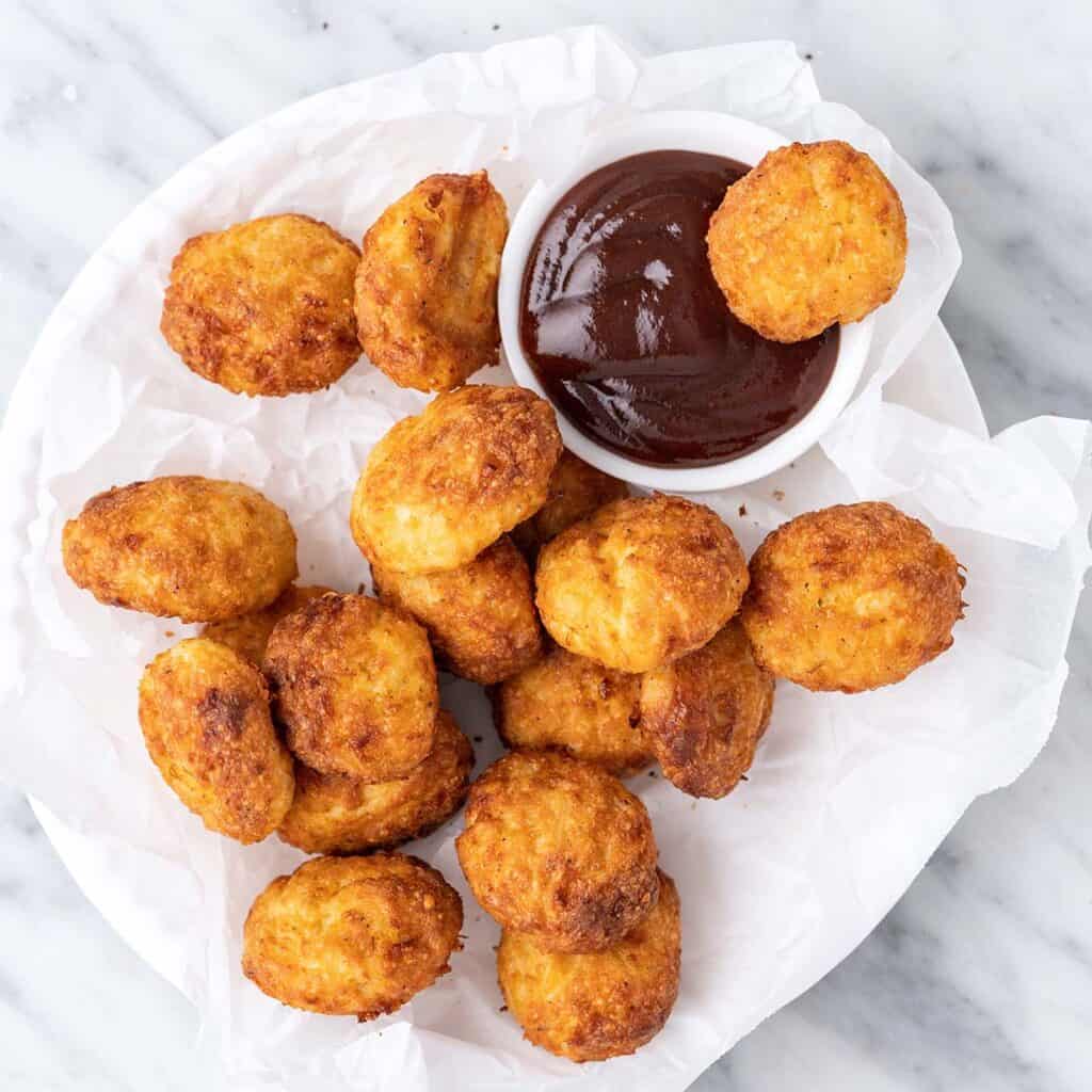 air fryer chicken nuggets recipe featured image