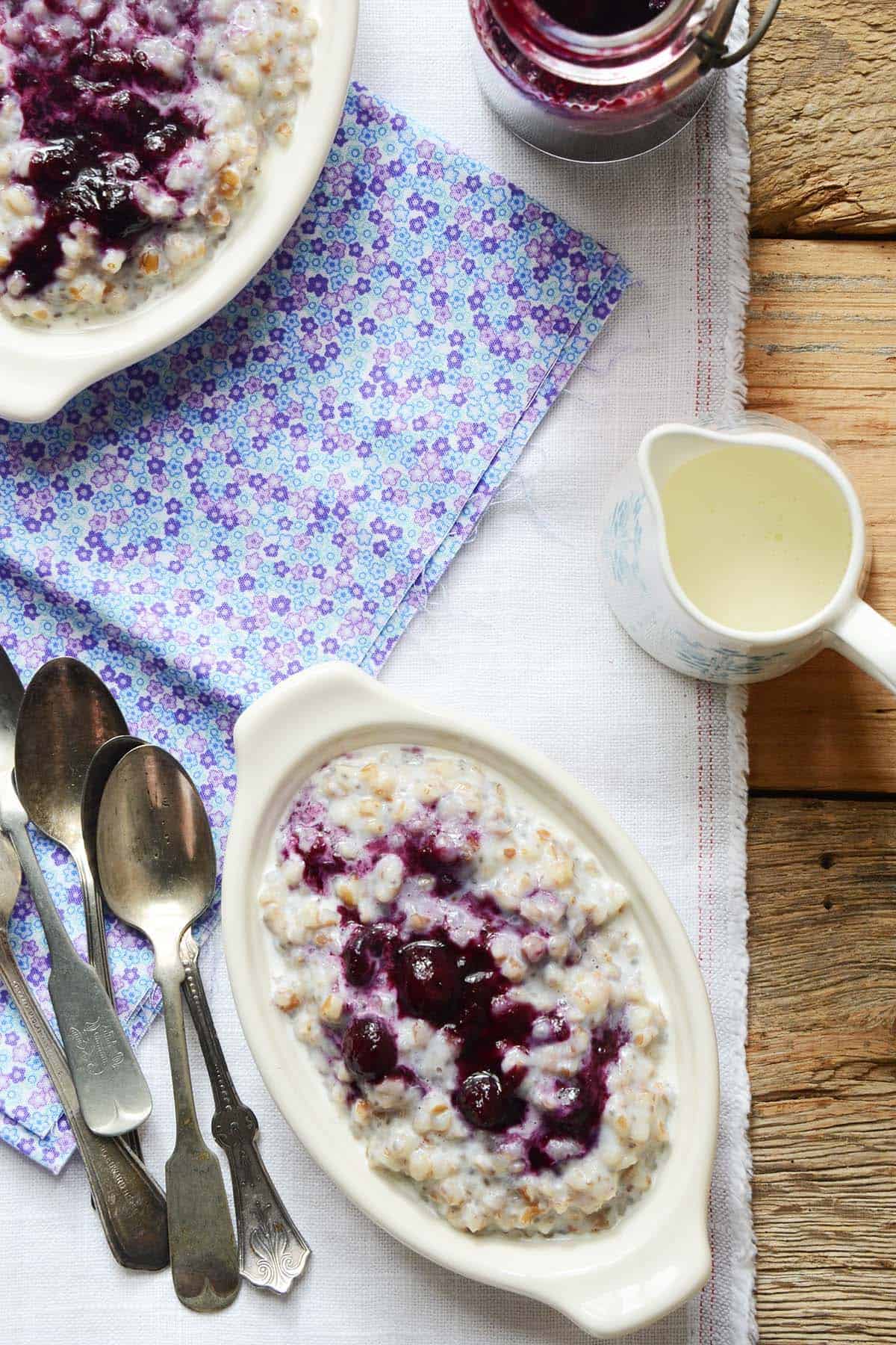 vegan porridge with wheat berries and blueberry topping