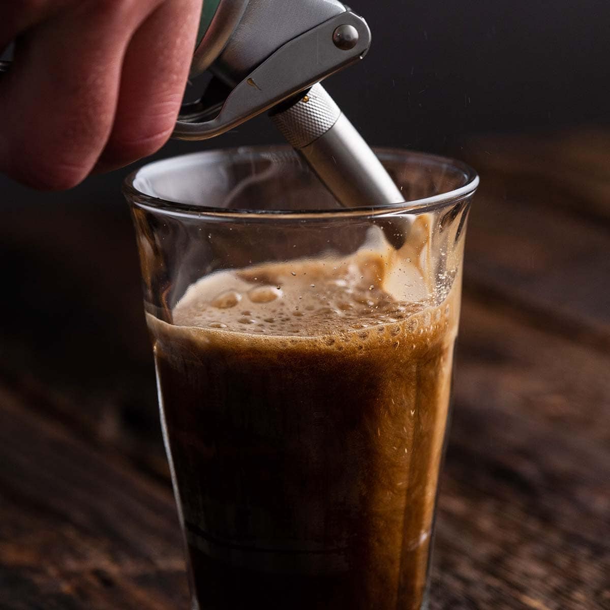 nitro cold brew coffee featured image