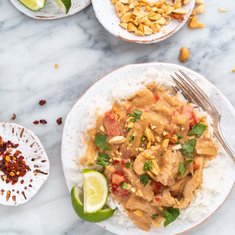 crockpot thai peanut chicken featured image