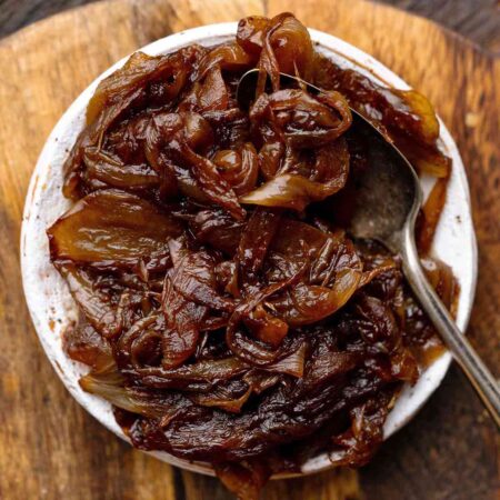caramelized onions featured image