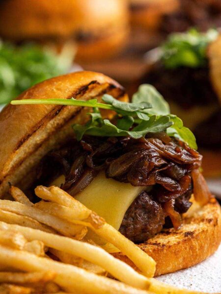 caramelized onion burger recipe featured image