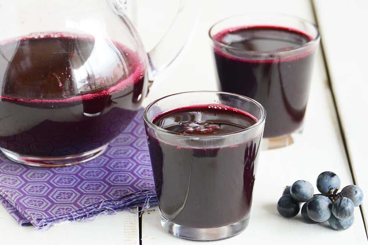 fresh homemade grape juice