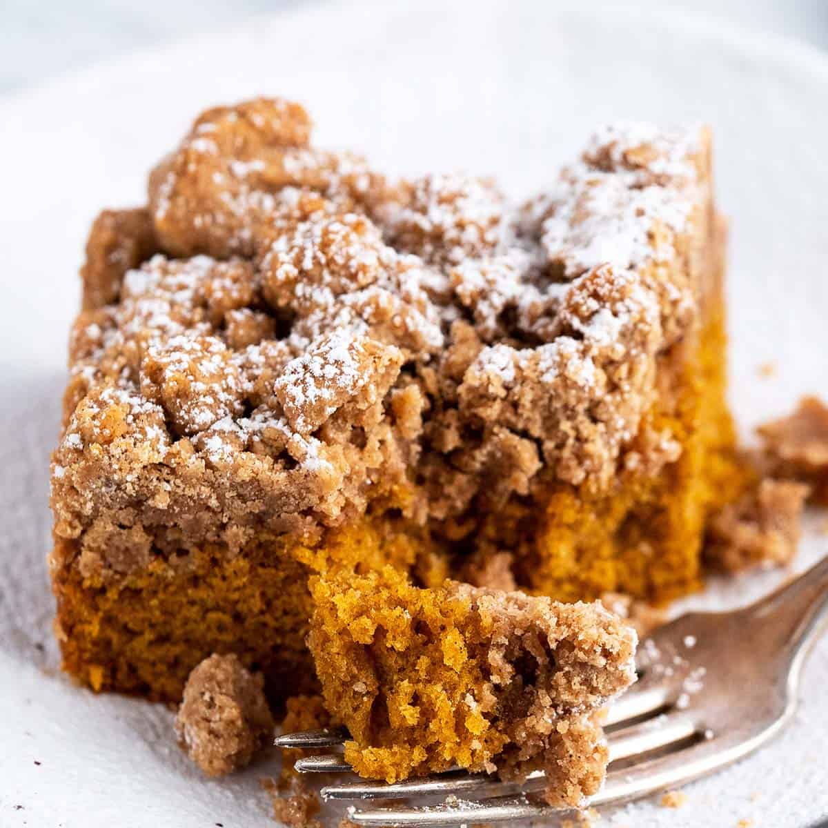 Pumpkin Coffee Cake | Cinnamon Coffee Cake Breakfast Recipe for Fall