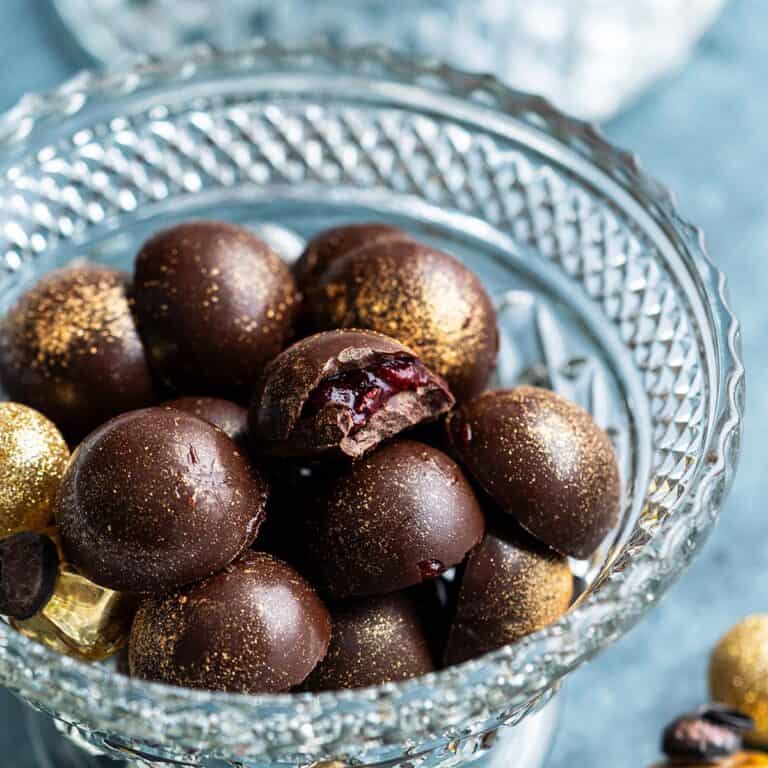 cranberry chocolates featured image