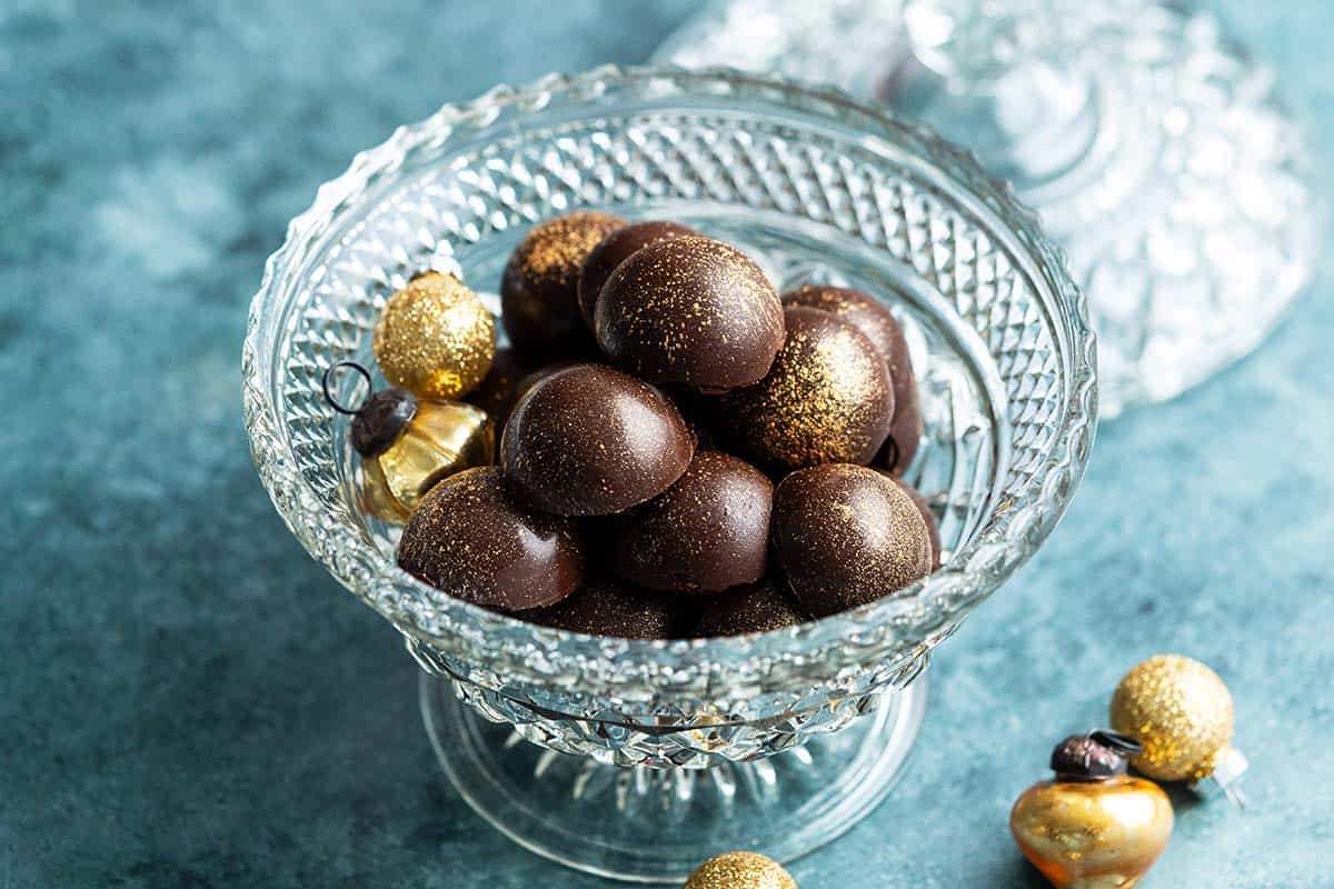 glass candy dish with homemade christmas candy